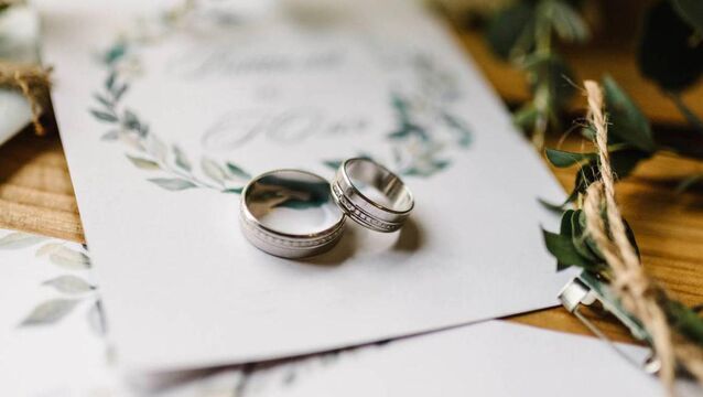 <p class="contextmenu internal_Caption">If an engaged couple exchange gifts, such as rings, there is a presumption these will be returned</p>