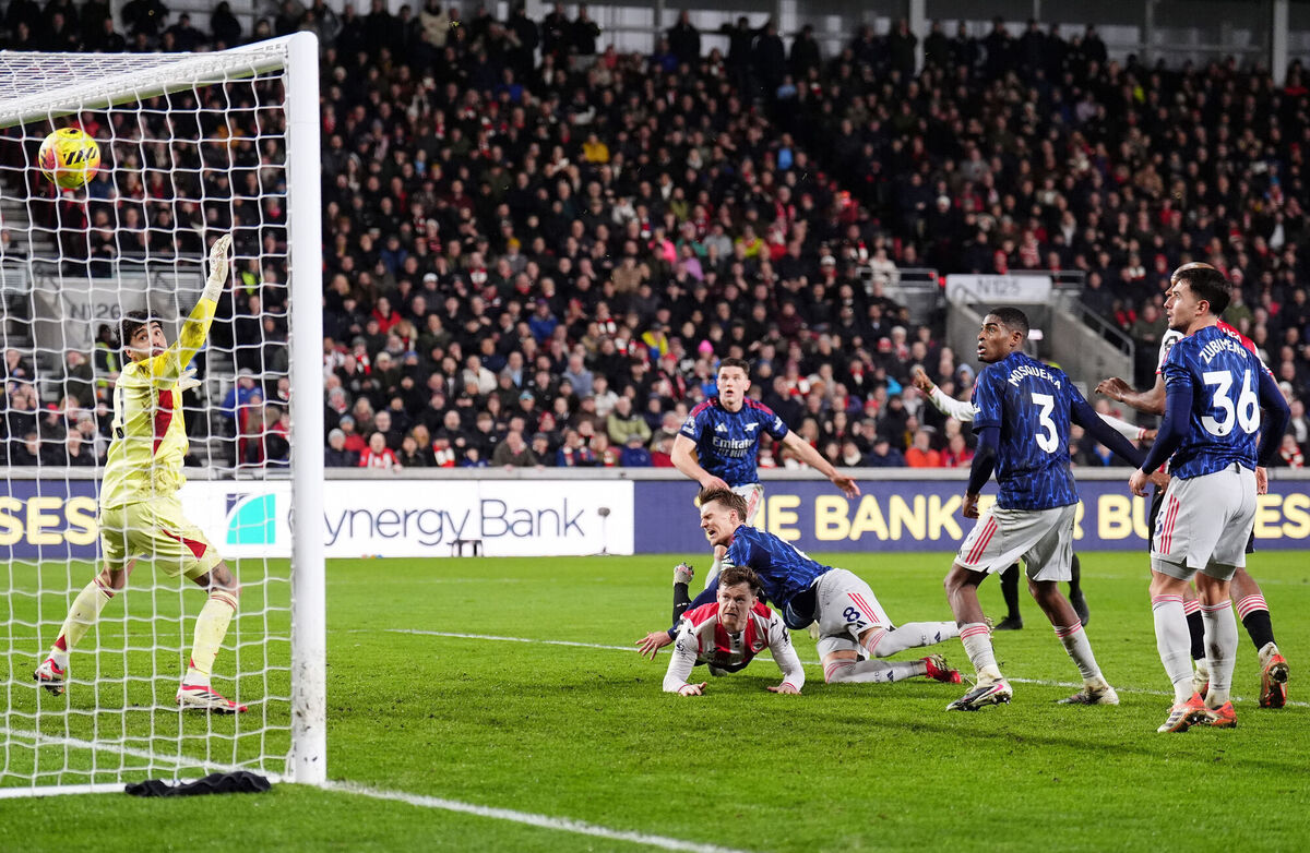 Brentford's Keane Lewis-Potter scores during the Premier League match against Arsenal at the Gtech Community Stadium, London. Picture: John Walton/PA Wire