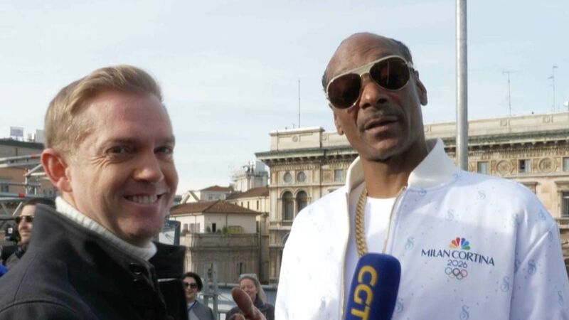 Video clip of Cork man teaching US rapper Snoop Dogg Chinese goes viral 