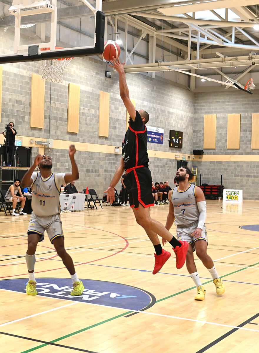  Josh Steel scores for Ballincollig. Picture: Larry Cummins